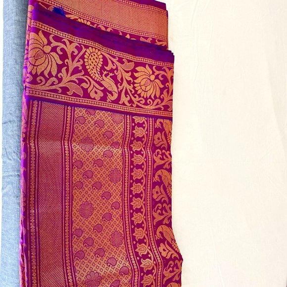 Traditional Indian pure silk saree in Orange and Pink - Picture 3 of 4